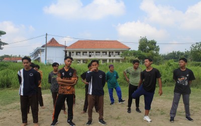 SPARING UNTUK PERSIAPAN LOMBA PORSENI (VOLI)